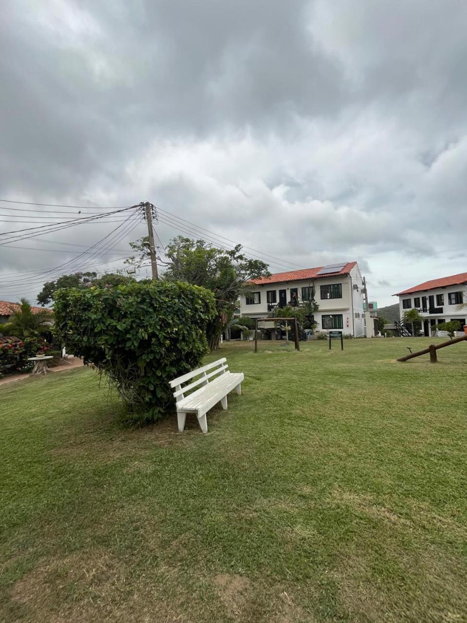 Vi84 Ape Com 02 Quartos E Vista Ao Mar Em *