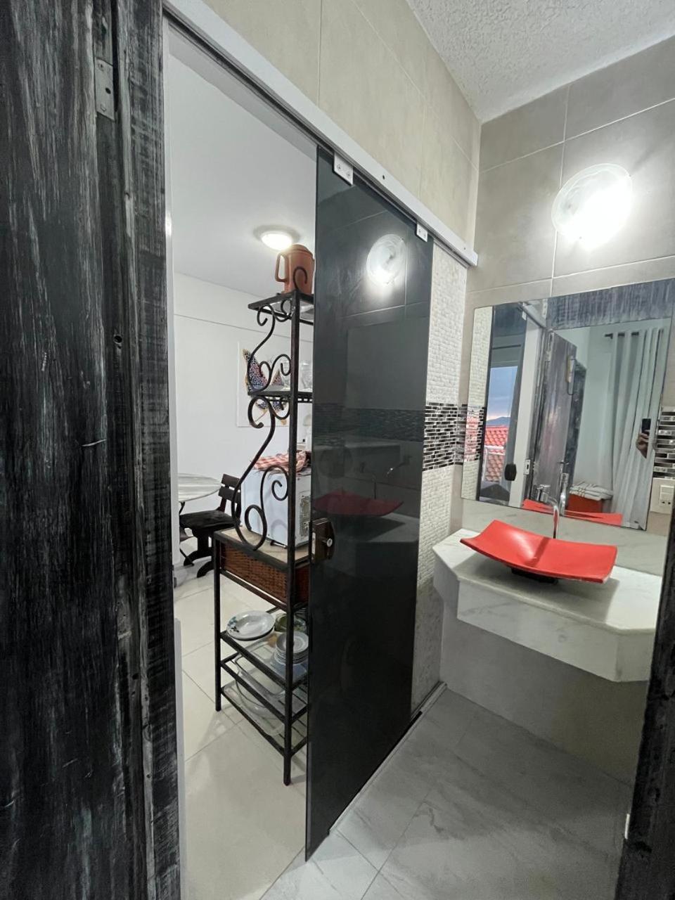 Vi84 Ape Com 02 Quartos E Vista Ao Mar Em Apartamento Búzios
