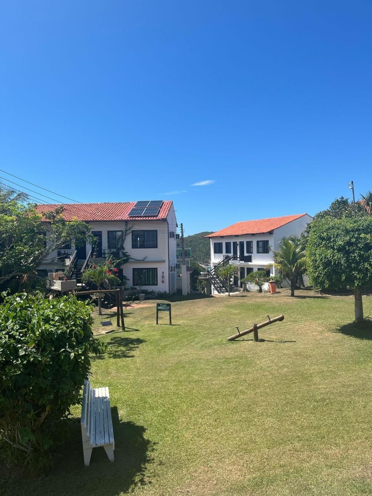 Vi84 Ape Com 02 Quartos E Vista Ao Mar Em Apartamento